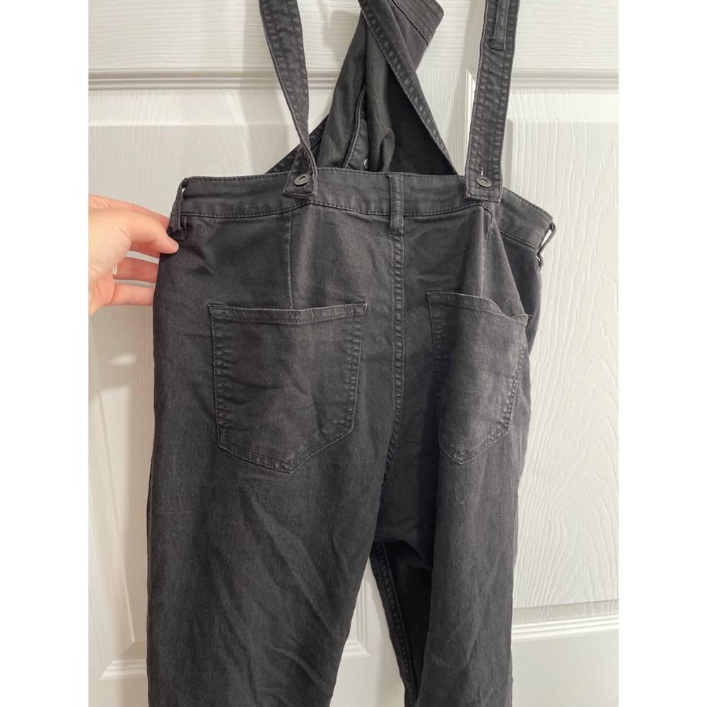 Divided H&M black jean overalls - Picture 3 of 8